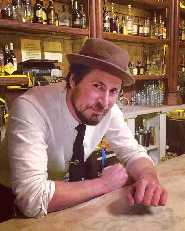 Serving up the best behind the bar is our main man Justin Roberts  A native to LA he started bartending in a high-volume environment, eventually moving into craft cocktails where he remained for the majority of a career spanning 11 years! He's been a perennial favorite on the nightlife scene and has enjoyed every moment behind the stick||  
Join us at La Descarga and get a taste of what everyone is talking about...  #LaDescarga #Cocktails #BlackBush #Chilled100 #ChilledMagazine #Hollywood #Rum #Speakeasy